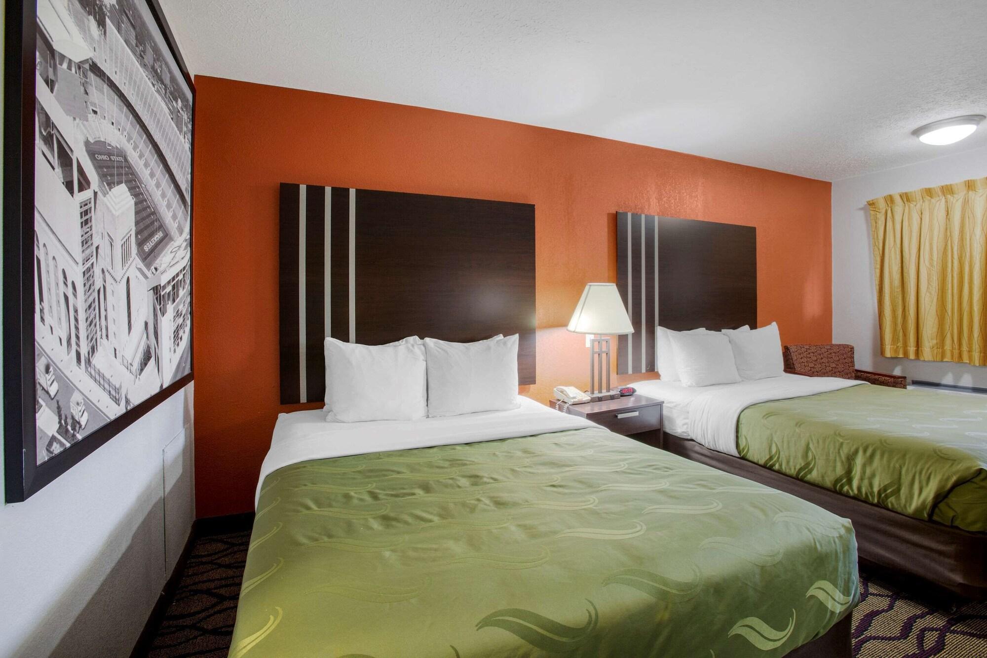 Quality Inn Columbus-East Екстер'єр фото