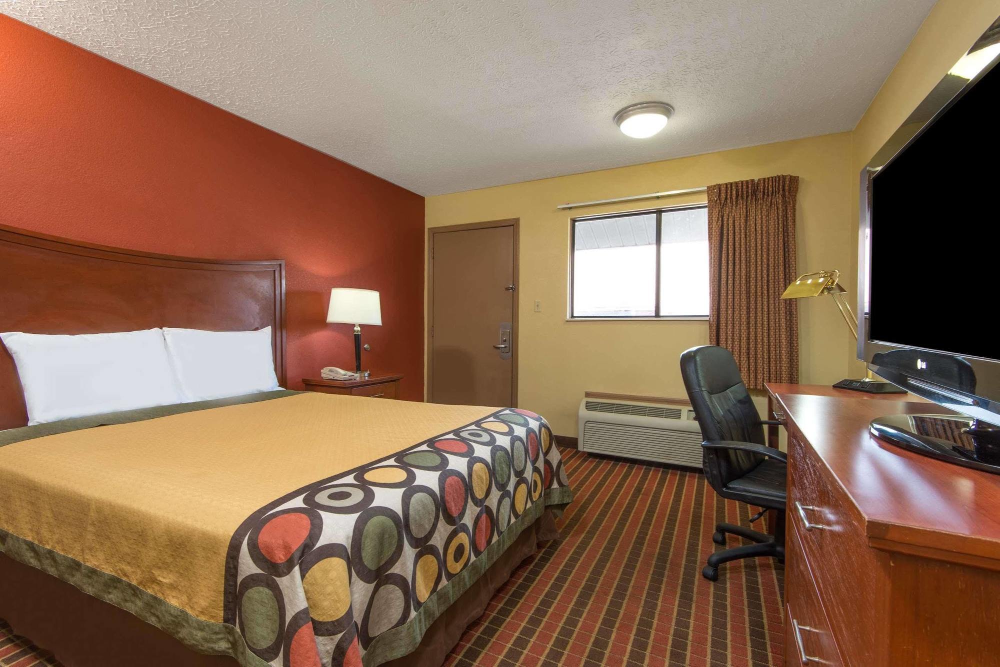 Quality Inn Columbus-East Екстер'єр фото