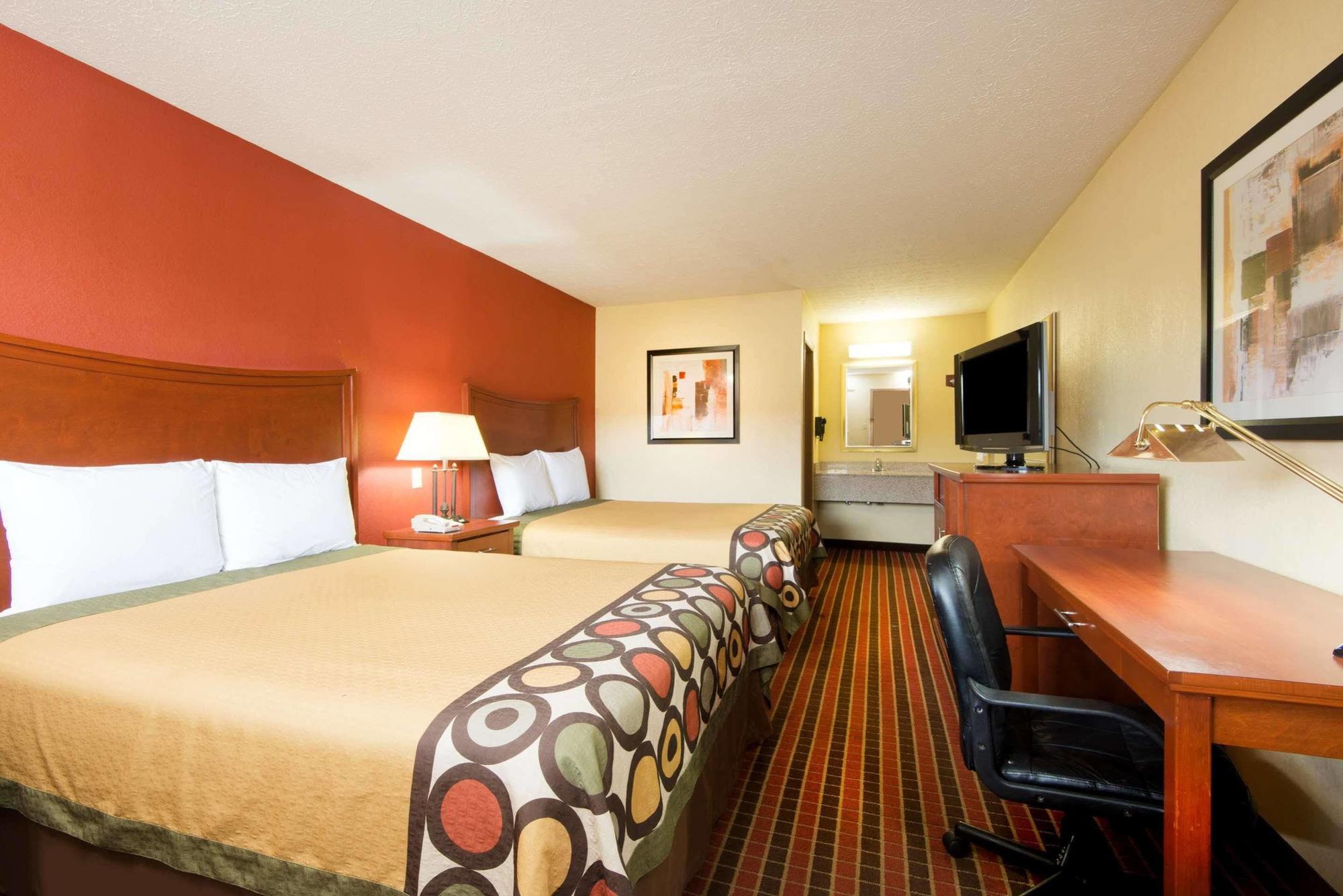 Quality Inn Columbus-East Екстер'єр фото