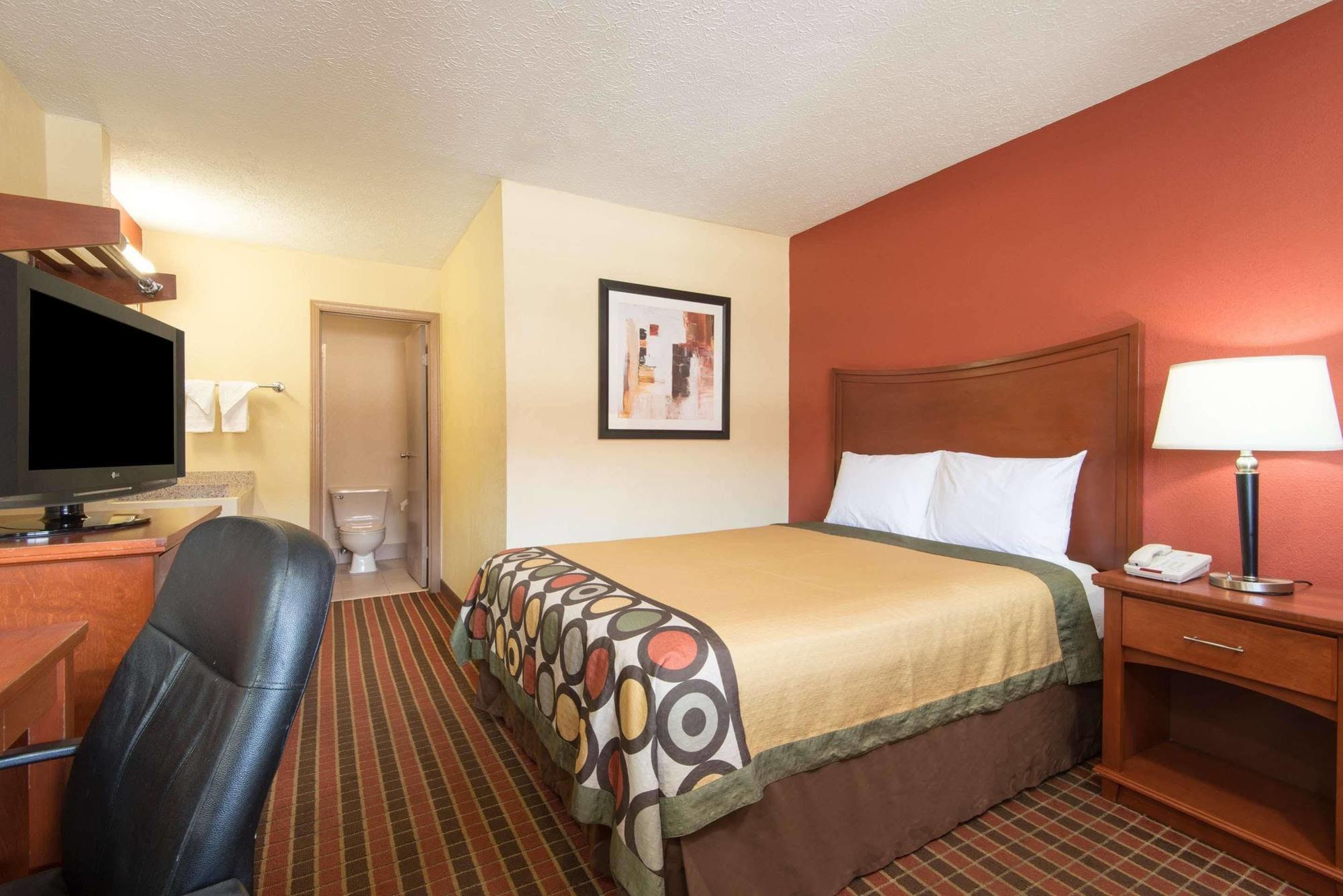 Quality Inn Columbus-East Екстер'єр фото